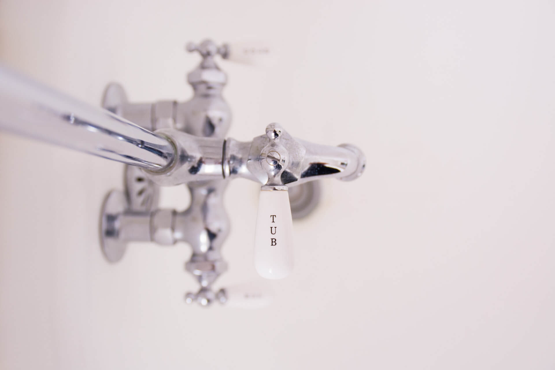 The Top Factors That Can Lead to Burst Water Pipes image